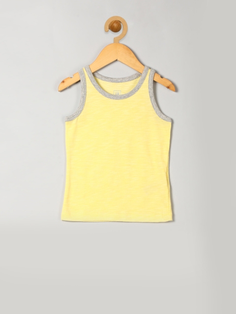 

GAP Boys Yellow Solid Innerwear Vest