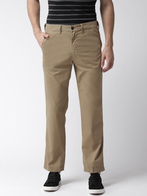 

Marks & Spencer Men Olive Green Regular Fit Solid Chinos