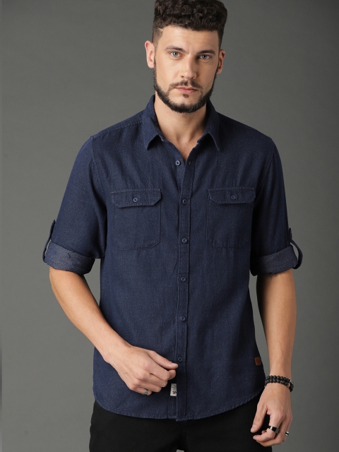 

Roadster Men Indigo Dobby Regular Fit Casual Shirt, Navy blue