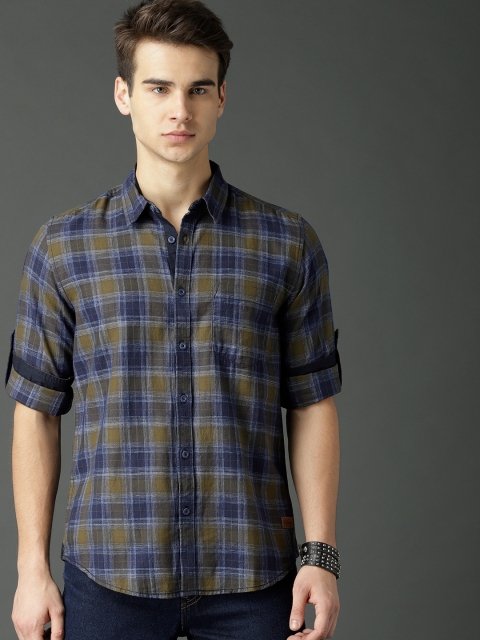 

Roadster Men Navy Blue & Green Regular Fit Special Melange Check Shirt