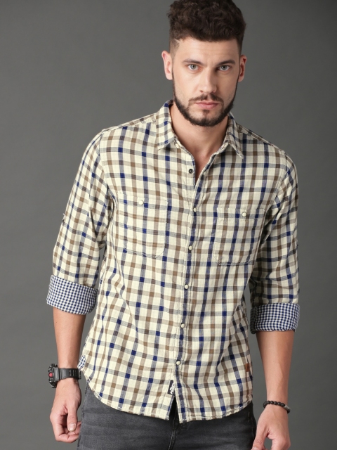

Roadster Men Coffee Brown & Olive Green Double Cloth Summer Check Casual Shirt