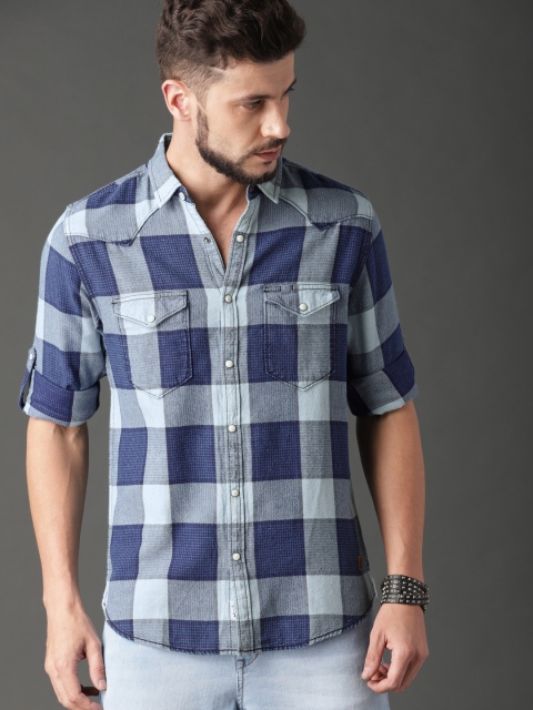 

Roadster Men Blue Stylised Indigo Checked Casual Shirt
