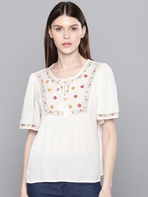 

Chemistry Women Off-White Embroidered Top