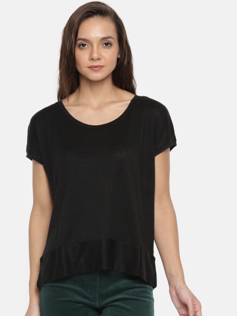 

Calvin Klein Jeans Black Solid Extended Sleeves A-Line Top