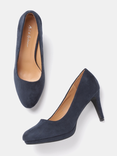 

Mast & Harbour Women Navy Solid Pumps, Navy blue
