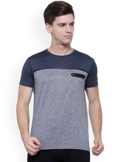 

Solly Sport Men Blue & Grey Self Design Round Neck T-shirt