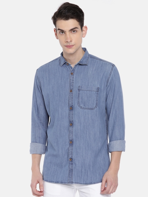 

Nature Casuals Men Blue Slim Fit Faded Casual Denim Shirt