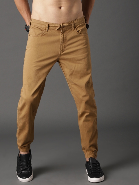 

Roadster Men Khaki Regular Fit Solid Joggers