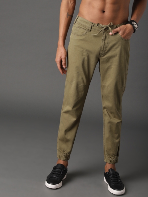 

Roadster Men Olive Green Solid Joggers