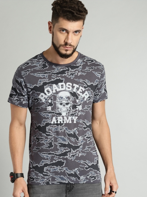 

Roadster Men Grey Printed Camo Print Round Neck T-shirt