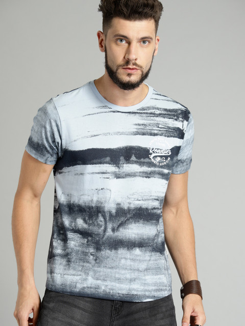 

Roadster Men Blue Textured All Over Printed Round Neck T-shirt