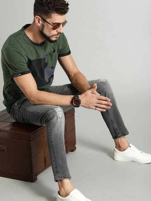 

Roadster Men Olive Green Black Camo Colorblocked Round Neck Pure Cotton T-shirt