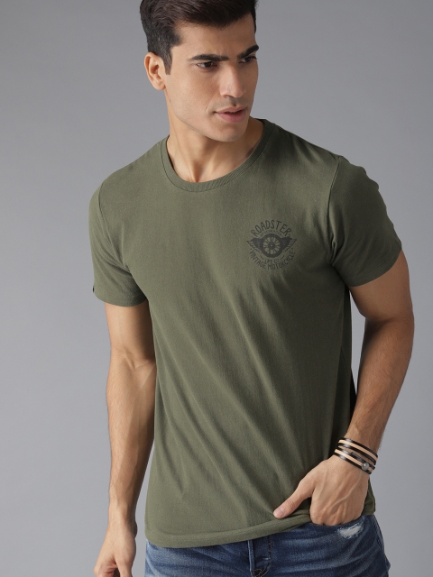 

Roadster Men Olive Green Solid Round Neck T-shirt