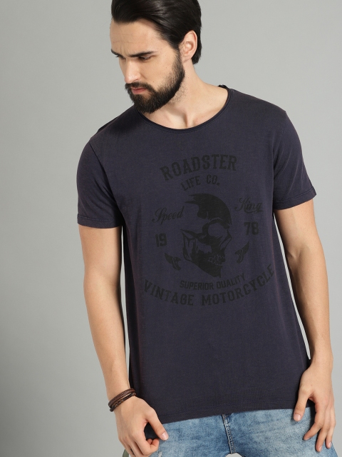 

Roadster Men Blue Printed Round Neck T-shirt