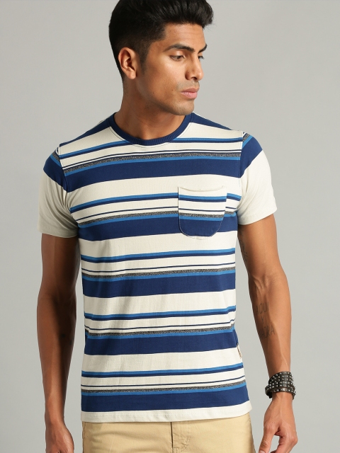 

Roadster Men Blue & White Textured Striped T-shirt