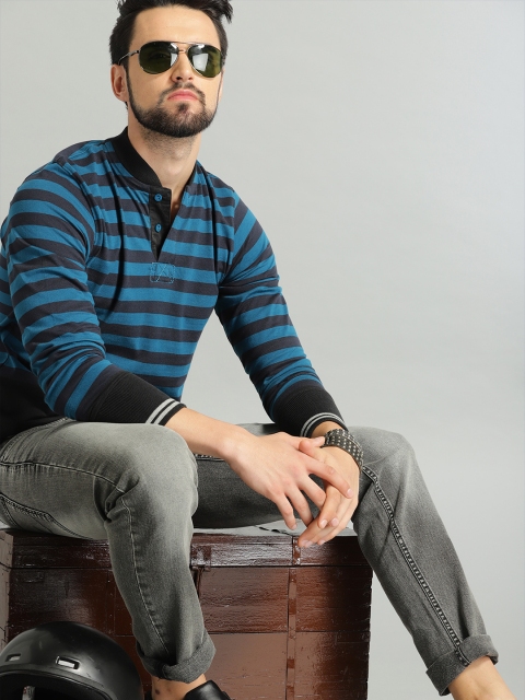 

Roadster Men Teal Blue & Black Striped Mandarin Collar T-shirt