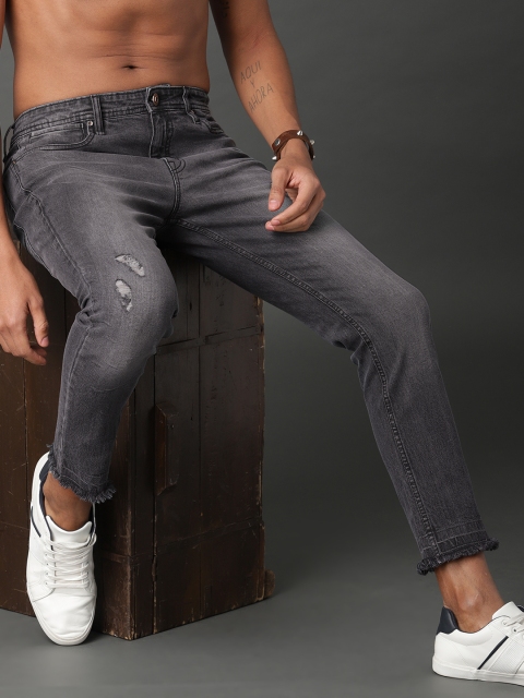 

Roadster Men Black Skinny Fit Mid-Rise Low Distress Stretchable Cropped Jeans