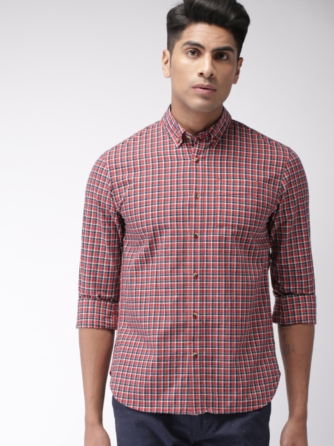 

Scotch & Soda Men Red & Blue Regular Fit Checked Casual Shirt