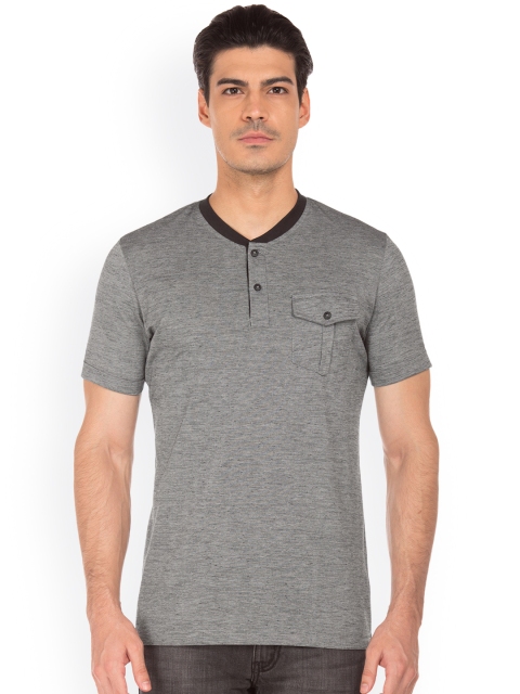 

Ruggers Men Black Solid Mandarin Collar T-shirt