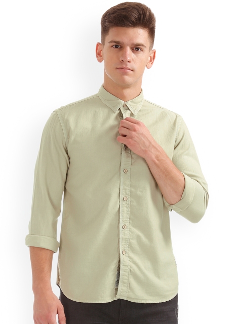 

Cherokee Men Green Regular Fit Solid Casual Shirt