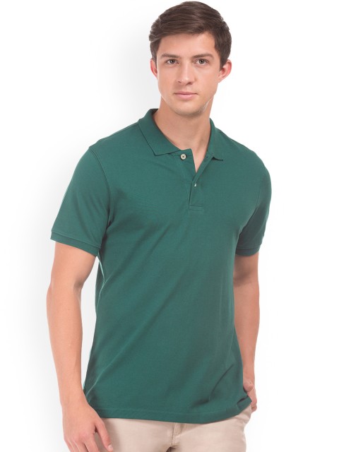

Ruggers Men Green Solid Polo Collar T-shirt