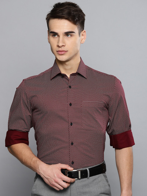 

Louis Philippe Men Maroon & White Slim Fit Printed Formal Shirt