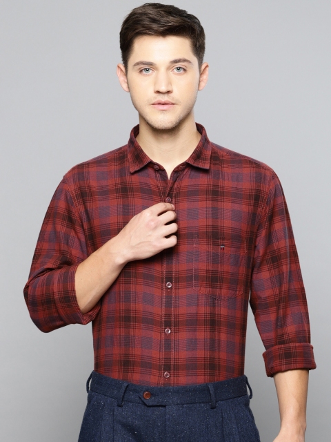 

Louis Philippe Sport Men Red & Blue Super Slim Fit Checked Smart Casual Shirt