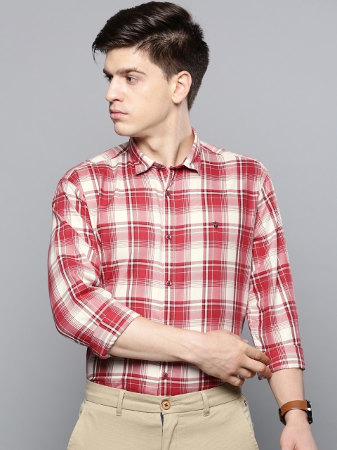 

Louis Philippe Sport Men Red & Off-White Slim Fit Checked Smart Casual Shirt
