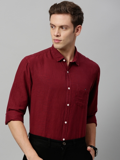 

Louis Philippe Sport Men Maroon Slim Fit Solid Smart Casual Linen Shirt