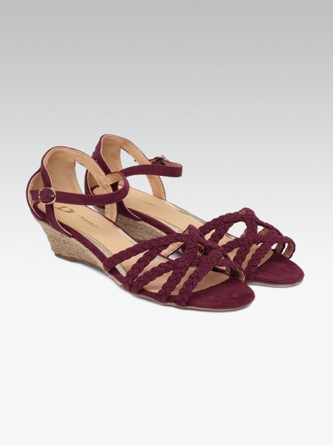 

Dune London Women Burgundy Woven Design Sandals