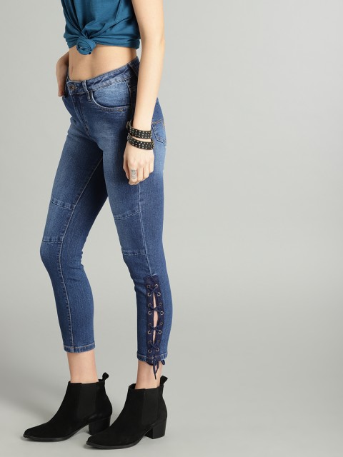 

Roadster Women Blue Slim Fit Mid-Rise Clean Look Stretchable Three-Forth Jeans