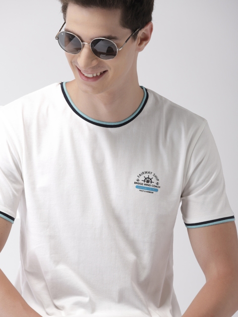 

Mast & Harbour Men White Solid Round Neck T-shirt