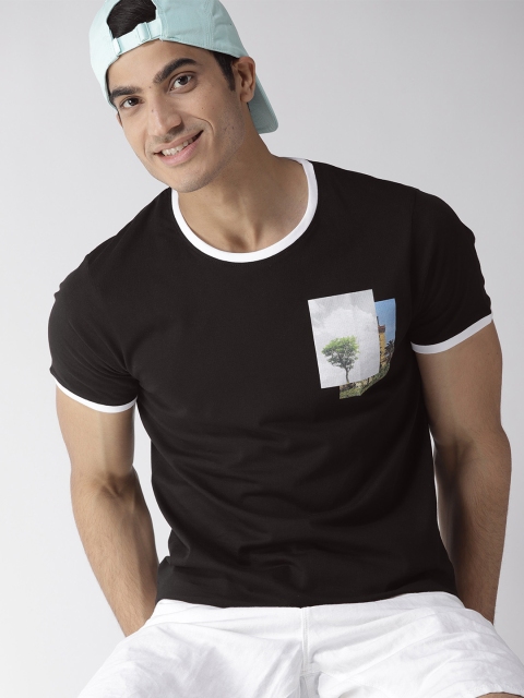 

Mast & Harbour Men Black Solid Round Neck T-shirt