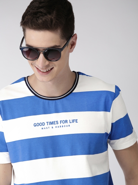 

Mast & Harbour Men White & White Striped Round Neck T-shirt