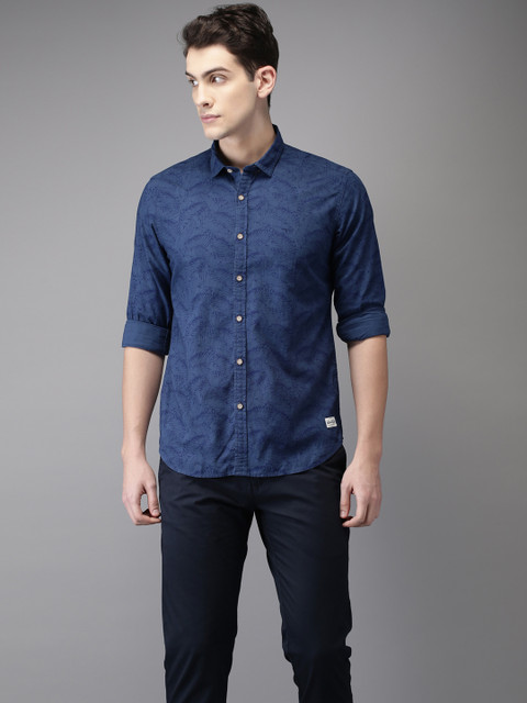 

Flying Machine Men Navy Blue Regular Fit Printed Casual Shirt