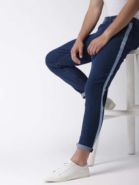 

Mast & Harbour Men Blue Regular Fit Mid-Rise Clean Look Stretchable Jeans