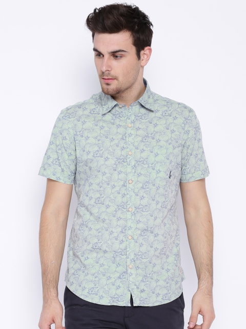 

BAY ISLAND Green Printed Casual Shirt