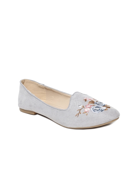 

Ginger by Lifestyle Women Grey Solid Ballerinas