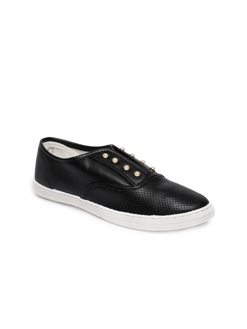 

Ginger by Lifestyle Women Black Slip-On Sneakers