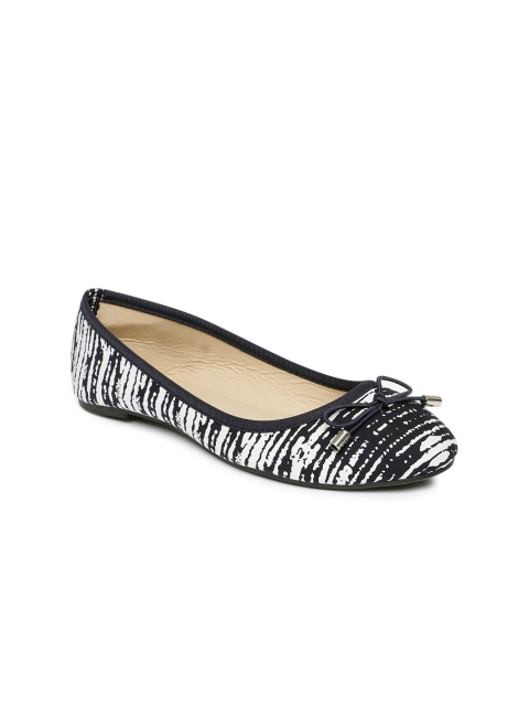 

Ginger by Lifestyle Women Navy Blue & White Printed Ballerinas