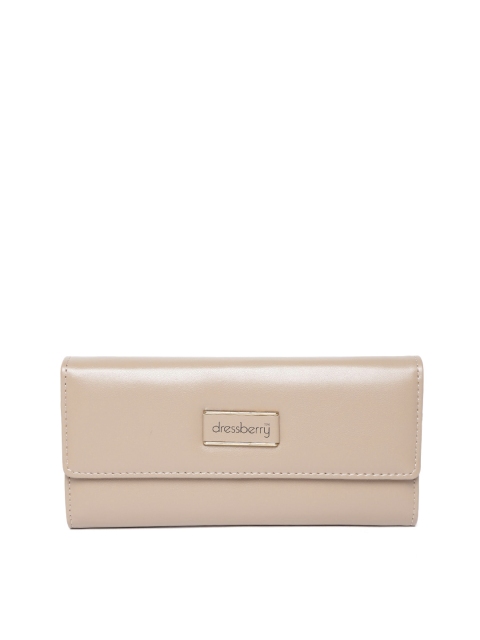 

DressBerry Women Beige Solid Three Fold Wallet