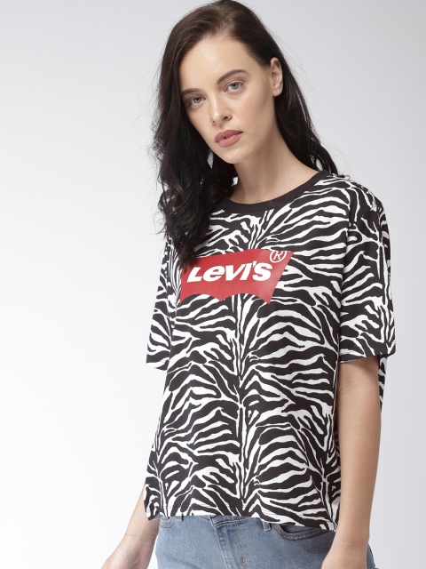 

Levis Women Black Printed Round Neck T-shirt