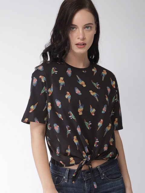 

Levis Women Black Printed Waist Tie-Up Top