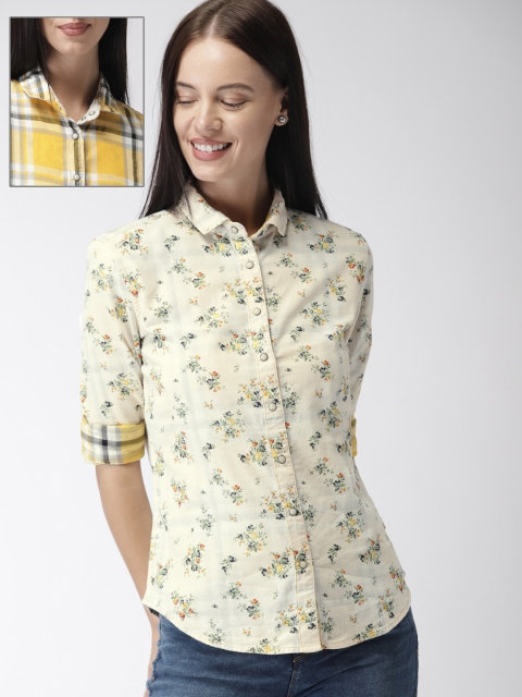 

Levis Women White & Yellow Regular Fit Printed Reversible Casual Shirt