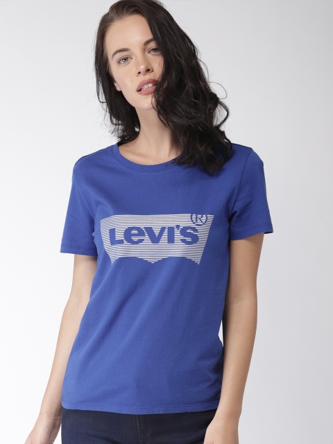

Levis Women Blue Printed Slim Fit Round Neck Pure Cotton T-shirt