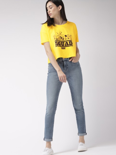 

Levis Women Yellow Printed Round Neck Crop T-shirt