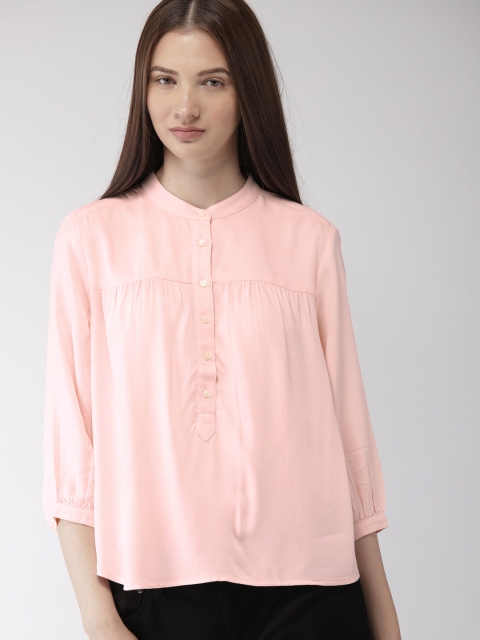 

Levis Women Pink Solid Regular Top
