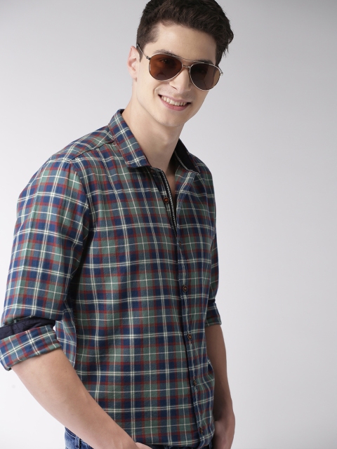 

Mast & Harbour Men Green & Navy Blue Checked Casual Shirt