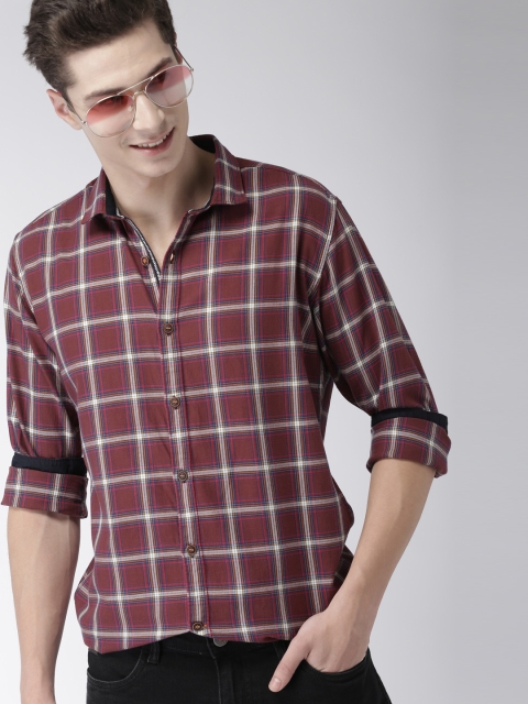 

Mast & Harbour Men Maroon & White Regular Fit Checked Casual Shirt