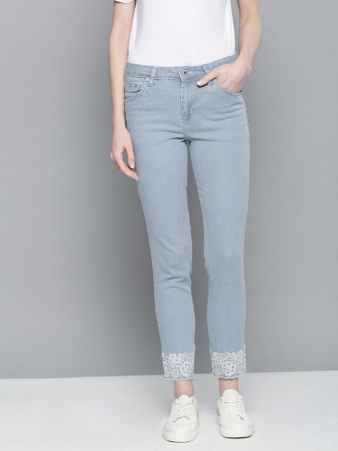 

Chemistry Women Blue Regular Fit Mid-Rise Clean Look Stretchable Jeans